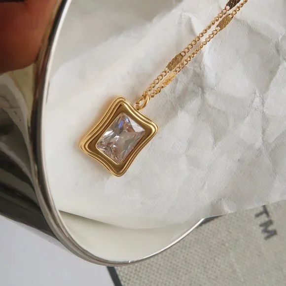 NEW 18K Gold Plated Radiant Cut Diamond Square Pendant Necklace